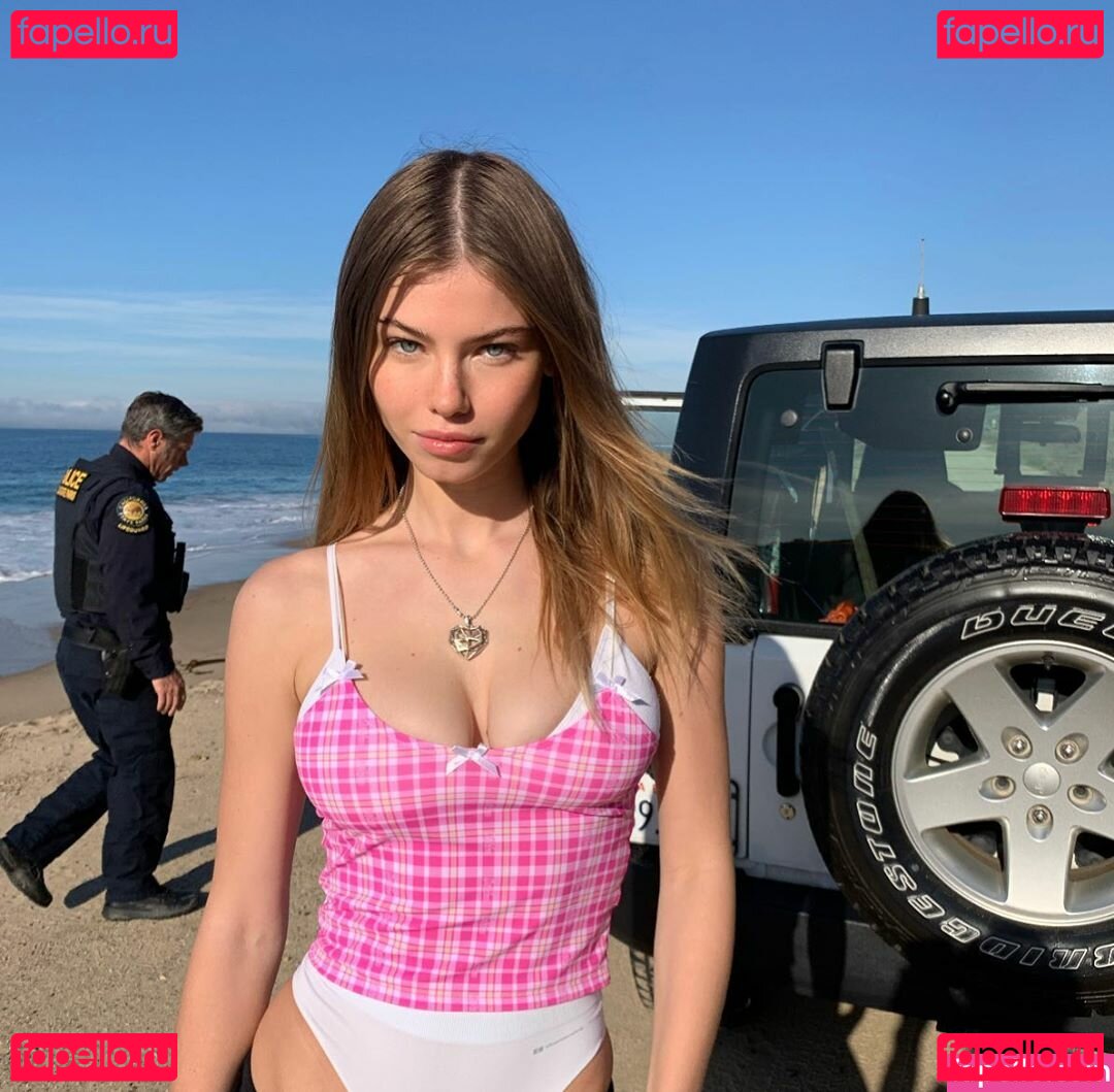 Kate Li Nude Onlyfans Photo 18