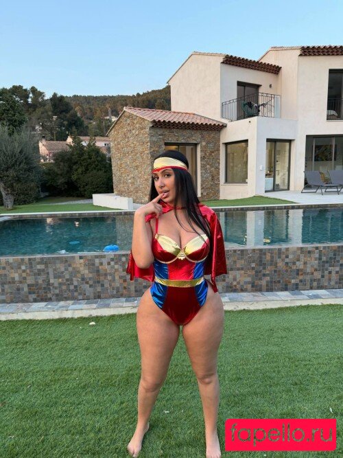 Luxy_Capi Nude Onlyfans Photo 27