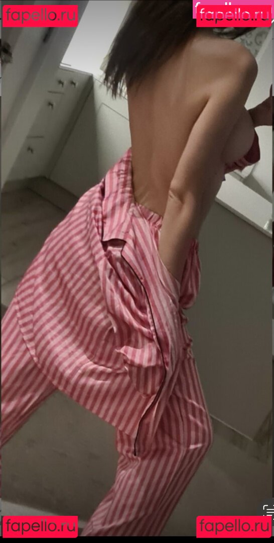 Emy-Lou Nude Onlyfans Photo 19