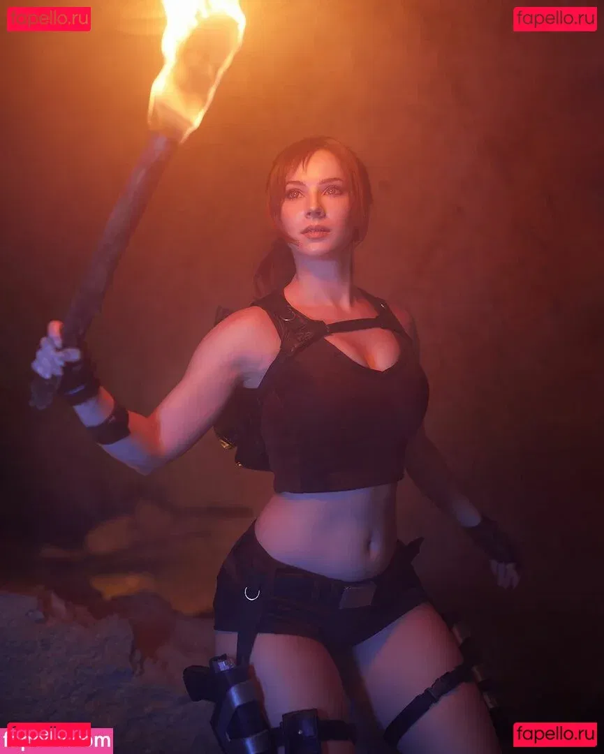 Enji Night Onlyfans Photo Gallery 