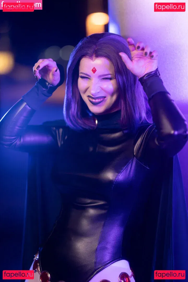 Enji Night Onlyfans Photo Gallery 