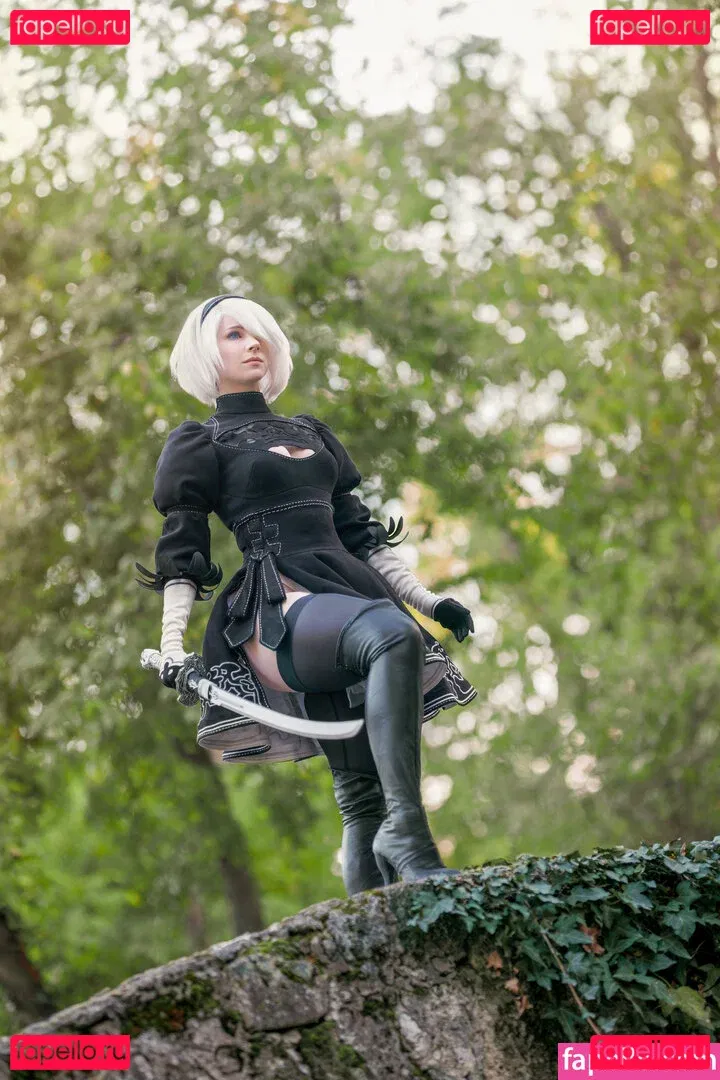 Enji Night Onlyfans Photo Gallery 