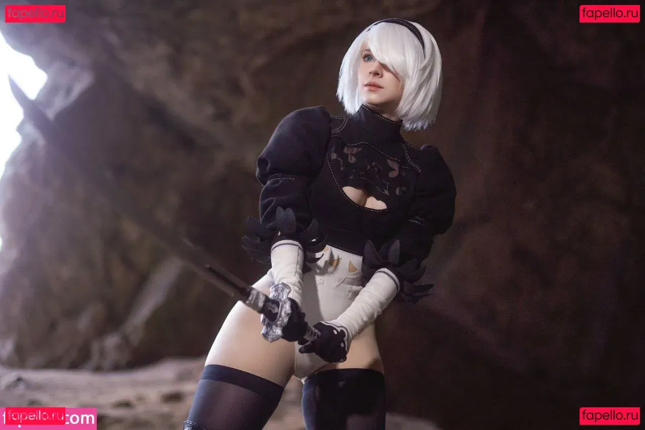 Enji Night Onlyfans Photo Gallery 