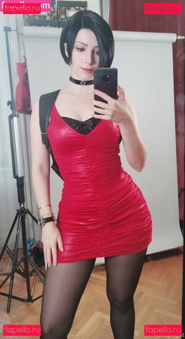 Enji Night Onlyfans Photo Gallery 