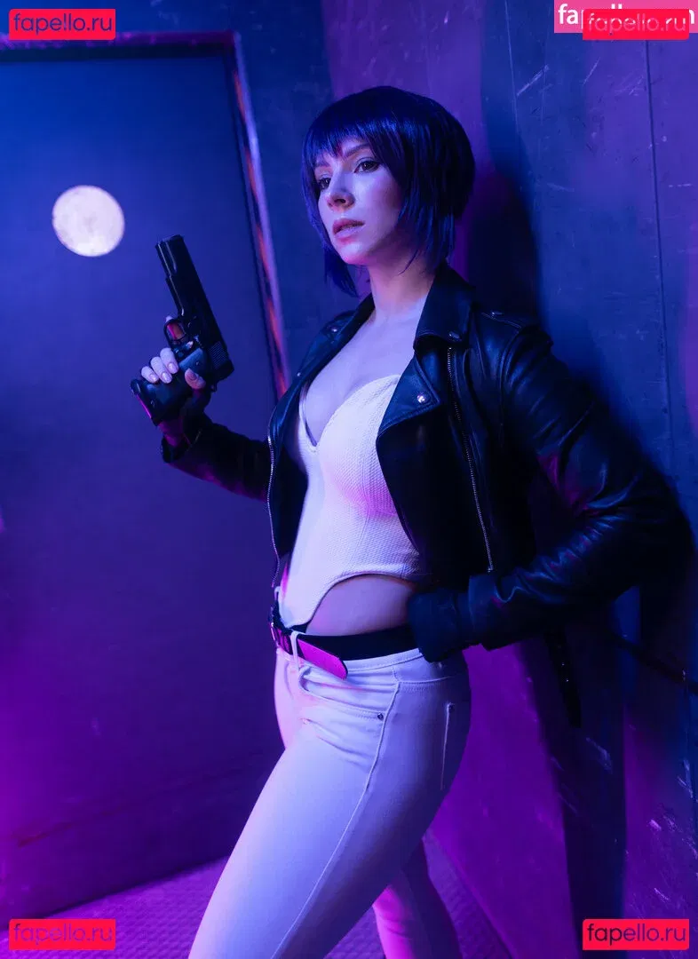 Enji Night Onlyfans Photo Gallery 