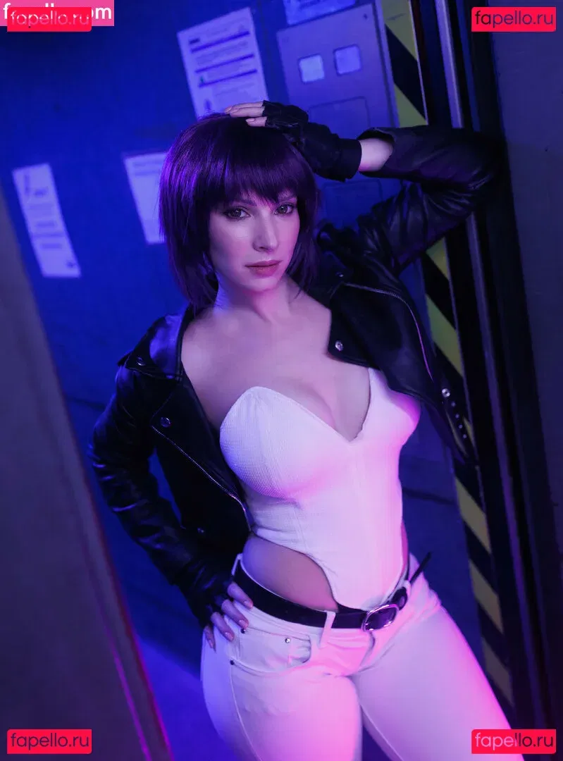 Enji Night Onlyfans Photo Gallery 