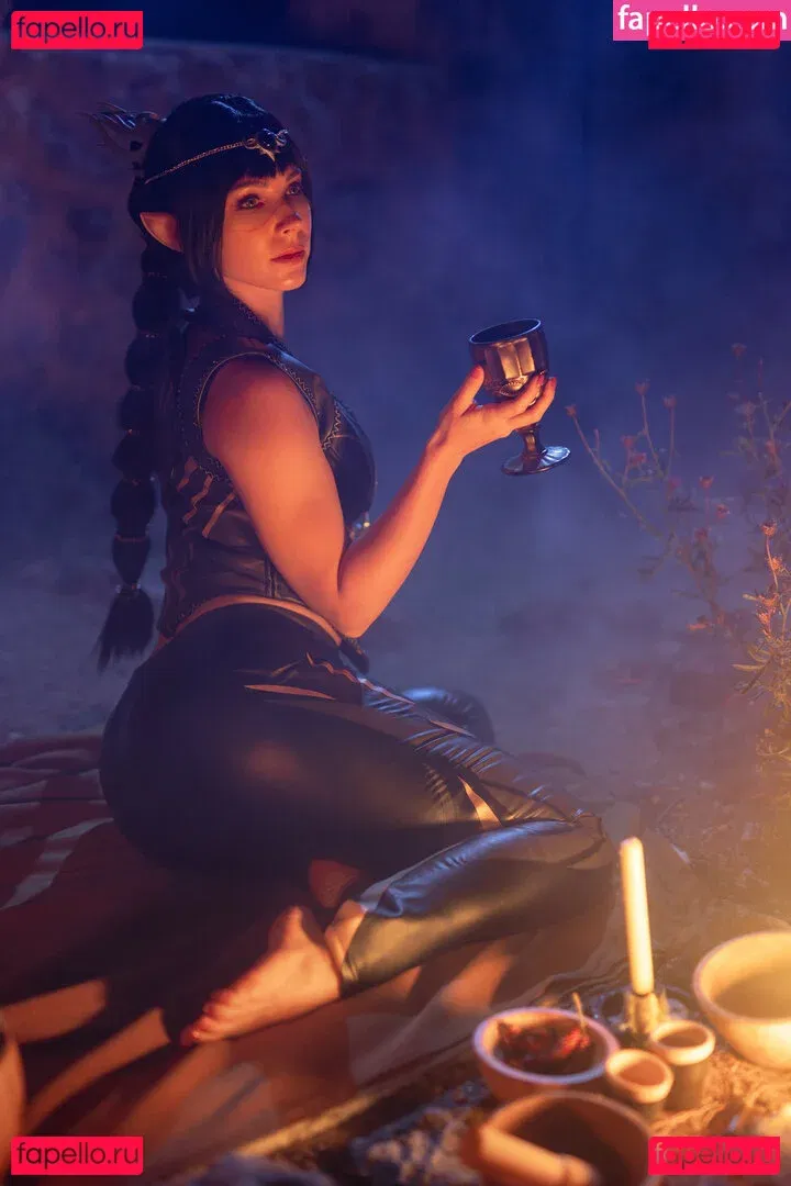 Enji Night Onlyfans Photo Gallery 