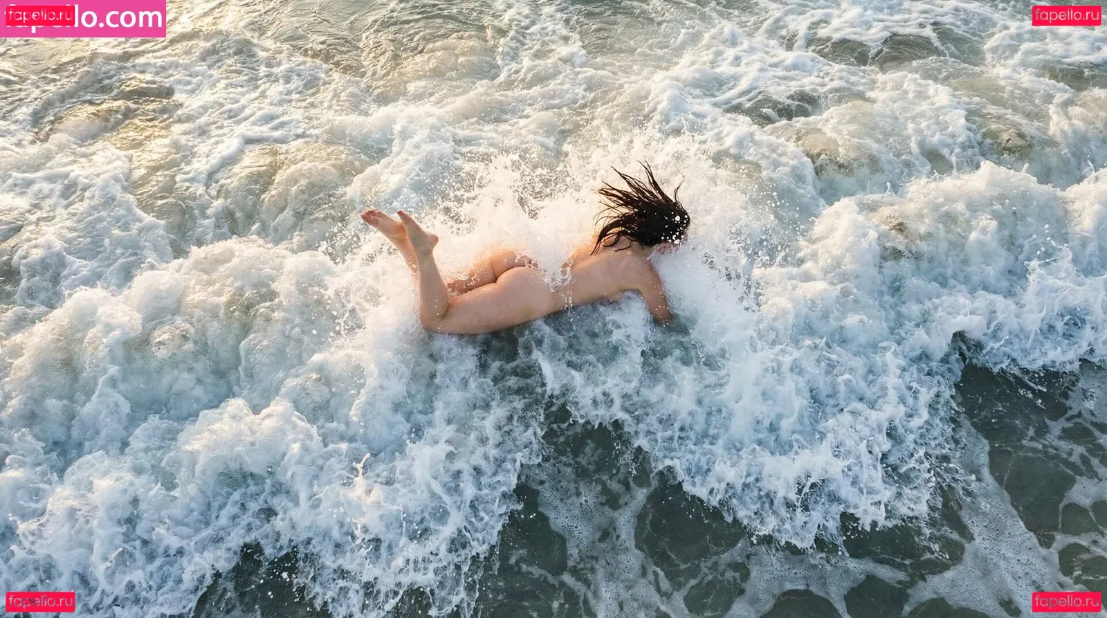 Enji Night Onlyfans Photo Gallery 