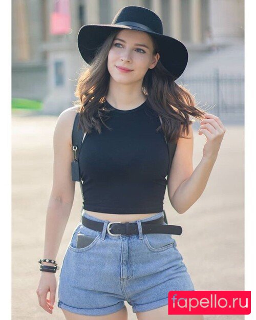 Enji Night Onlyfans Photo Gallery 