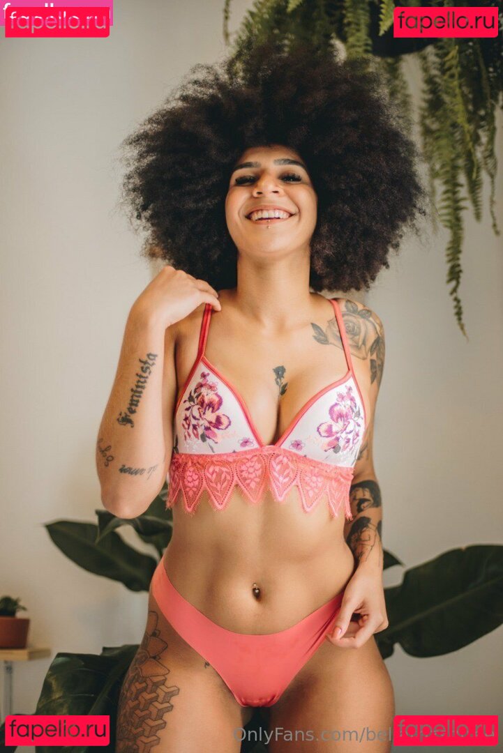 bellatrizsgfree Nude Onlyfans Photo 32