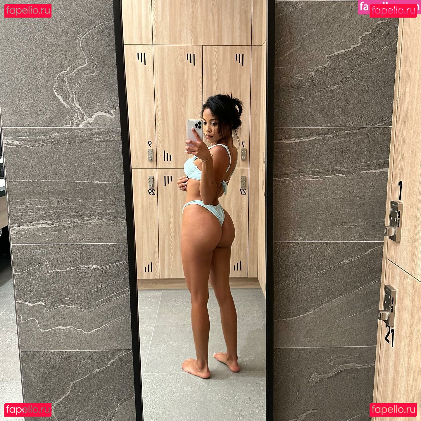 Waiyi Chan Nude Onlyfans Photo 31