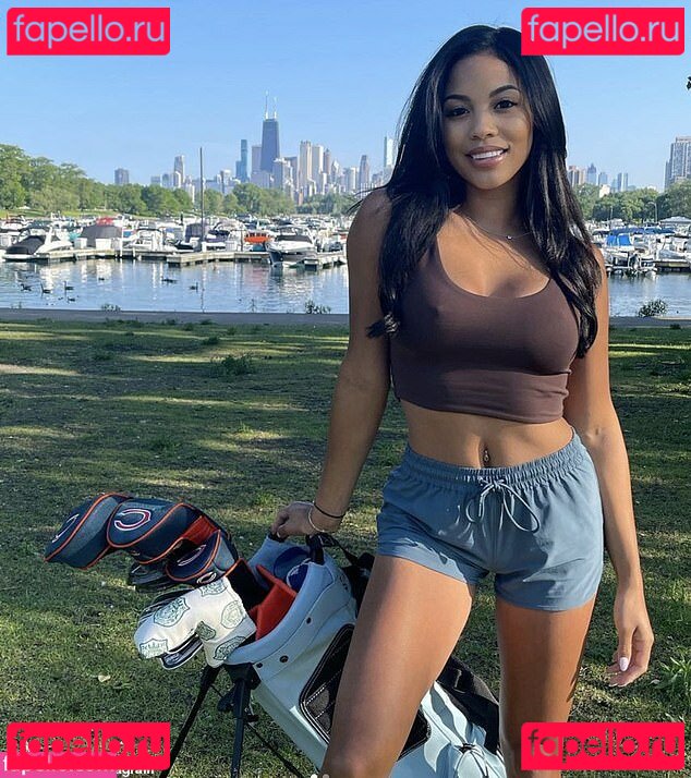 Waiyi Chan Nude Onlyfans Photo 30