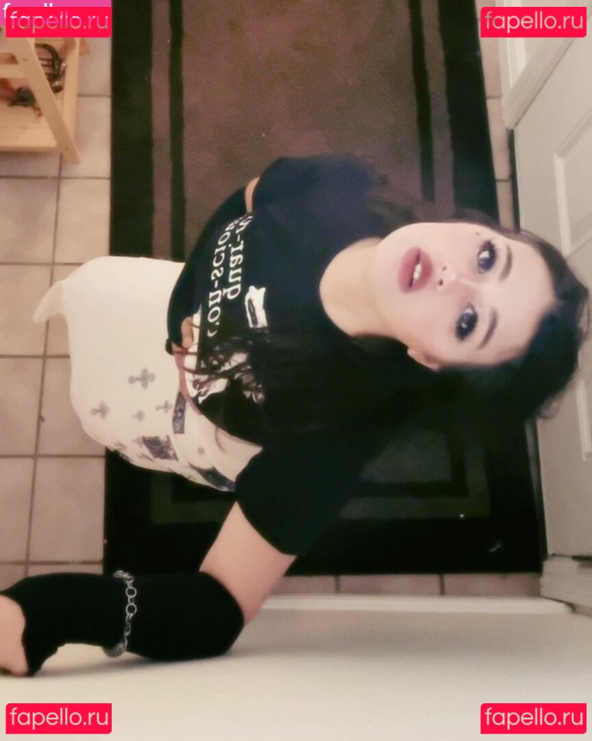 sw33tface Nude Onlyfans Photo 49
