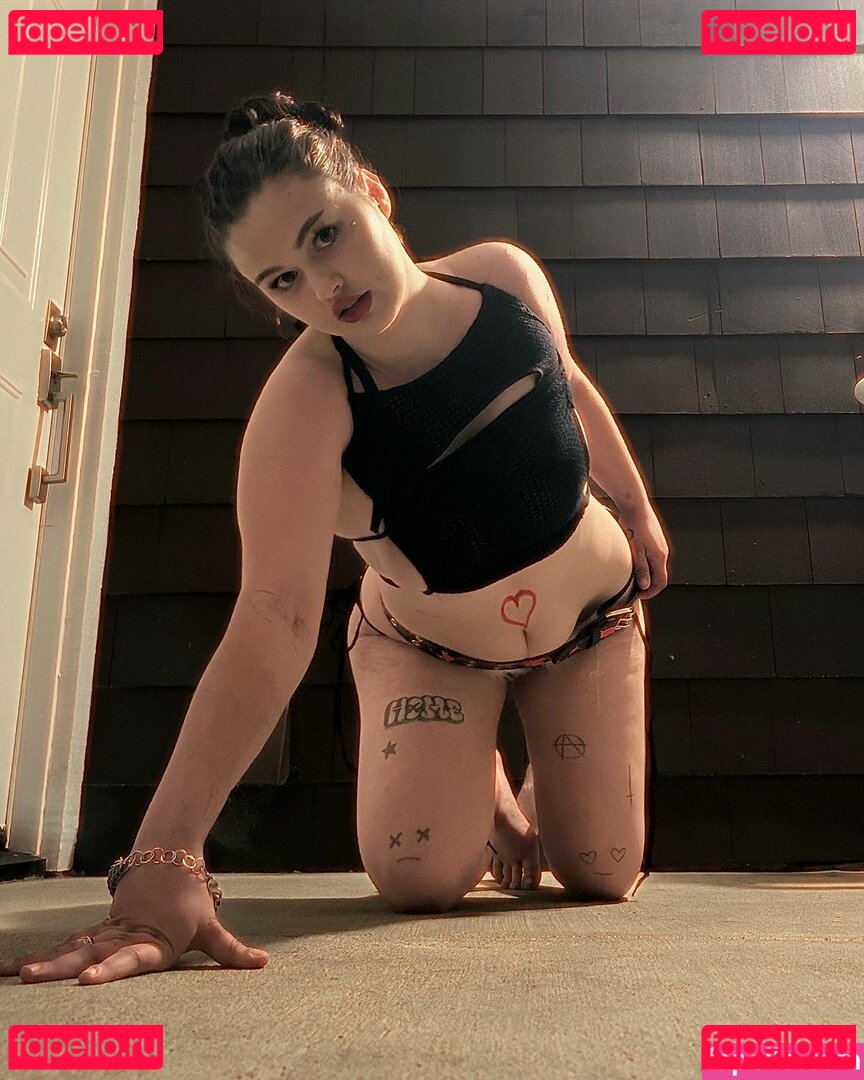 sw33tface Nude Onlyfans Photo 46