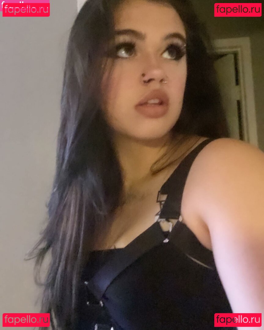 sw33tface Nude Onlyfans Photo 29