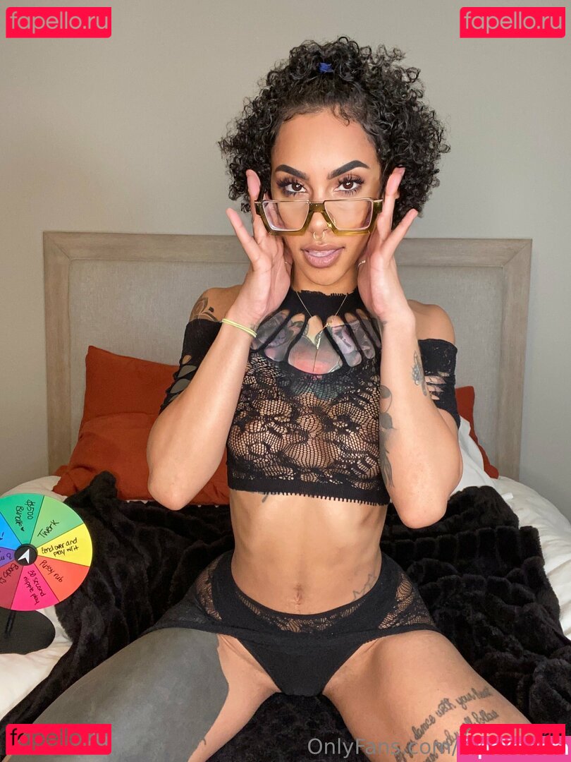 reana.rails Nude Onlyfans Photo 24