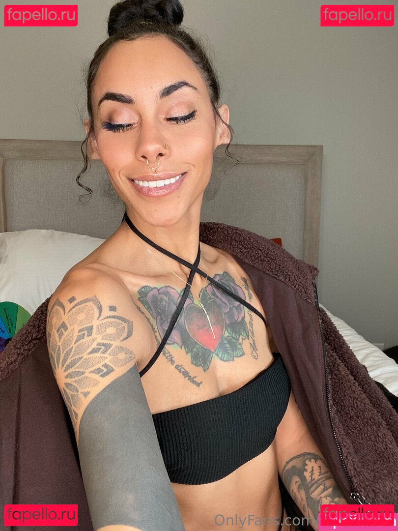 reana.rails Nude Onlyfans Photo 15