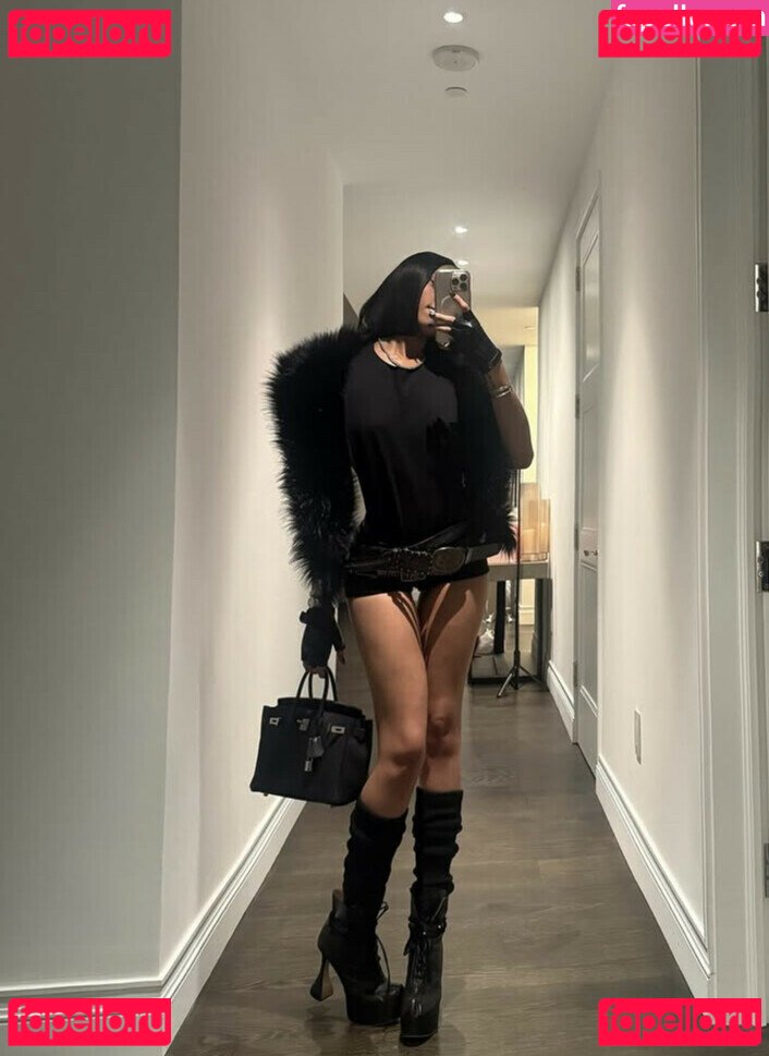 Jodie Woods Nude Onlyfans Photo 26