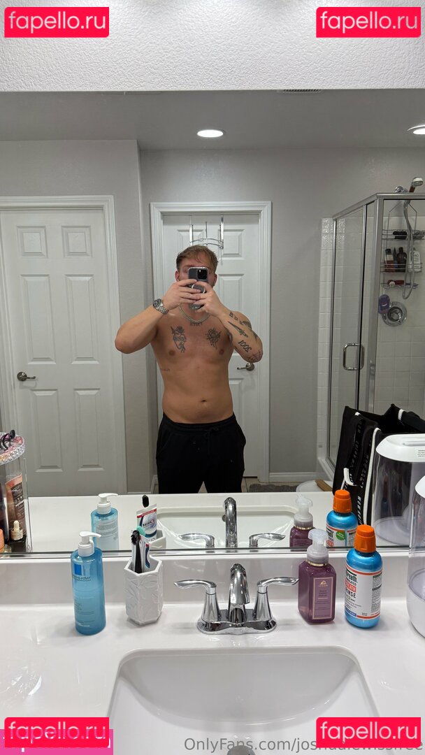joshualewissfree Nude Onlyfans Photo 20