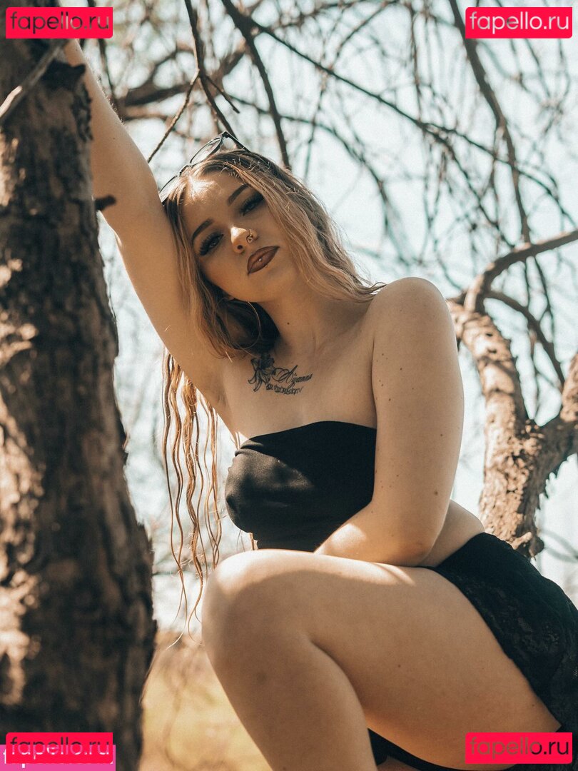 goddesslissaa Nude Onlyfans Photo 12