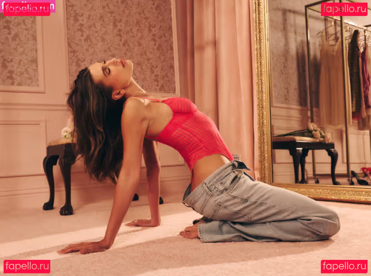 Hailey Baldwin Nude Onlyfans Photo 29