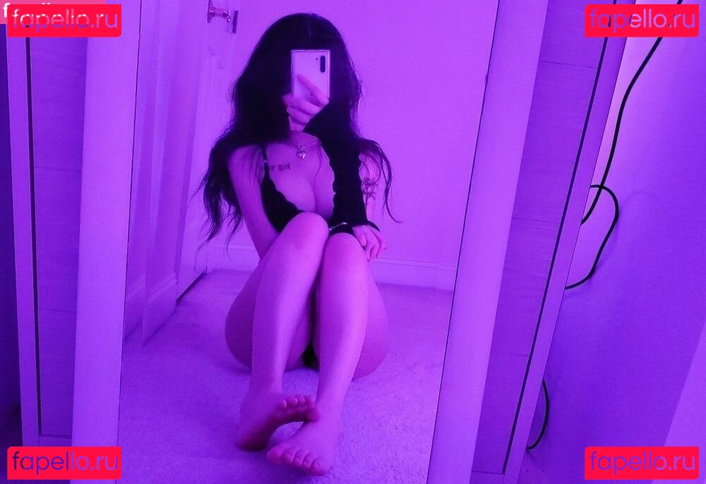 Xliahri Nude Onlyfans Photo 13