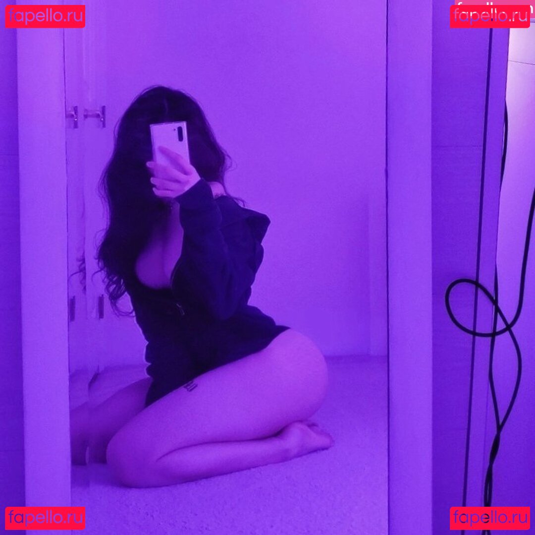 Xliahri Nude Onlyfans Photo 11