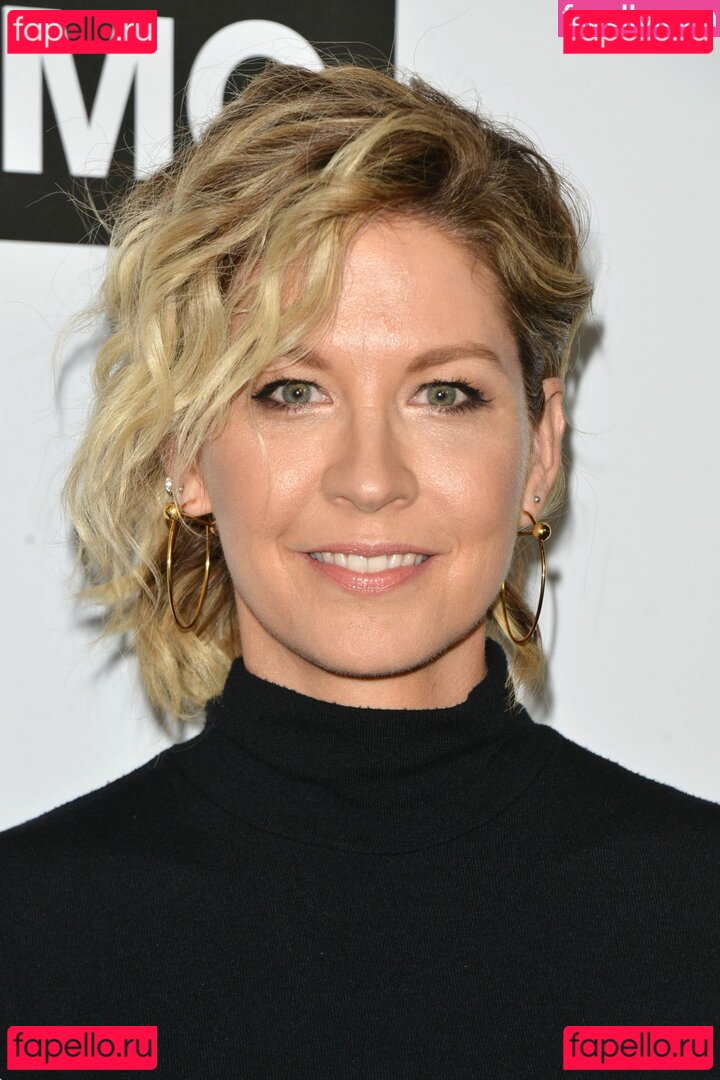 Jenna Elfman Nude Onlyfans Photo 24