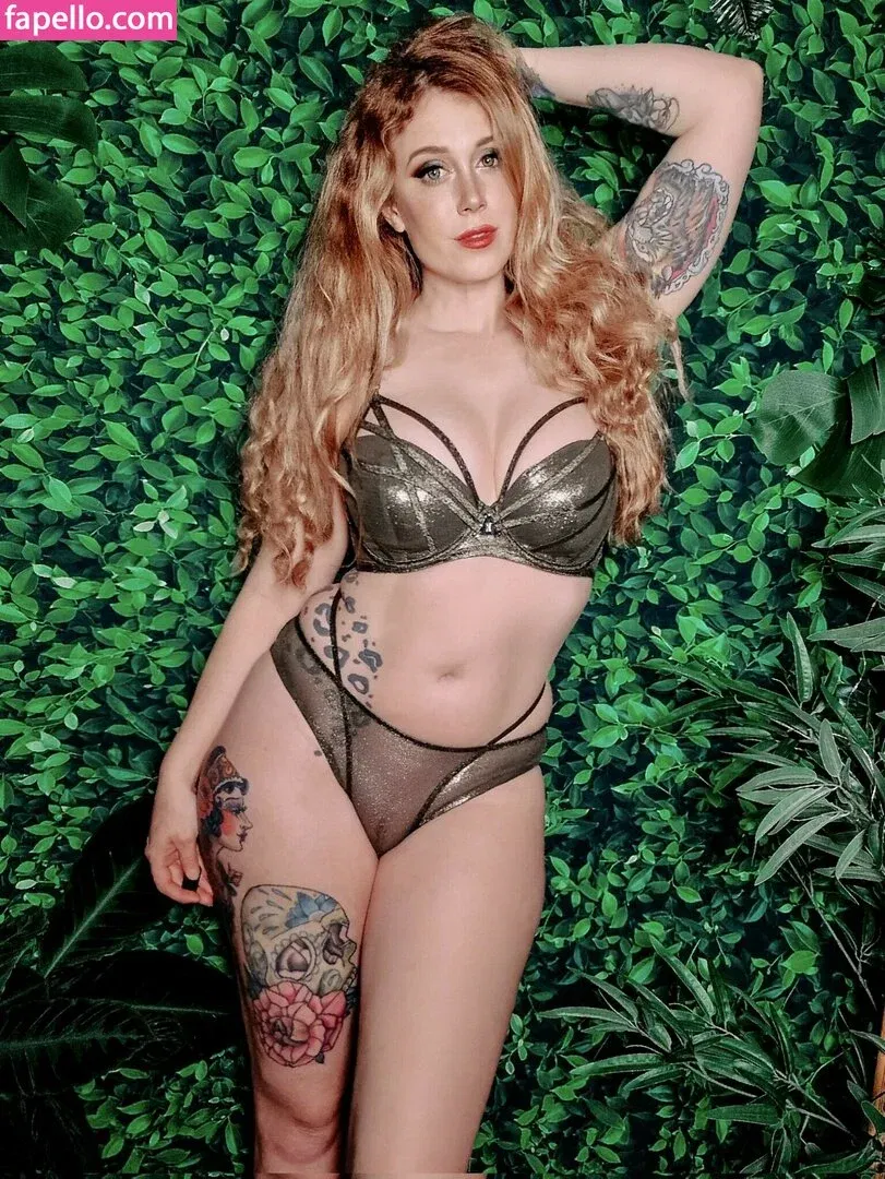 Charlotte Something Onlyfans Photo Gallery 