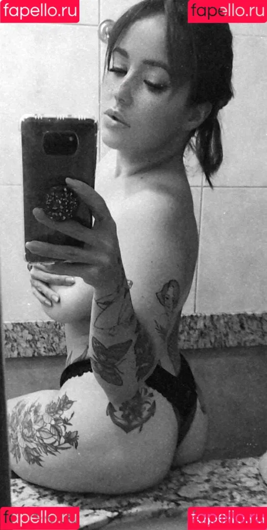 Omgemy Onlyfans Photo Gallery 