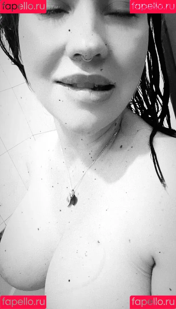 Omgemy Onlyfans Photo Gallery 