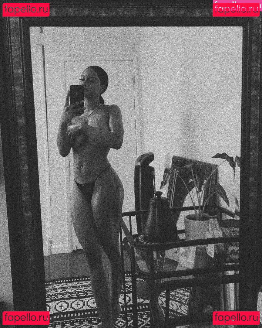 Diamond Dorris Nude Onlyfans Photo 6