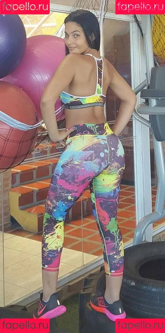Yeimmyicial Onlyfans Photo Gallery 