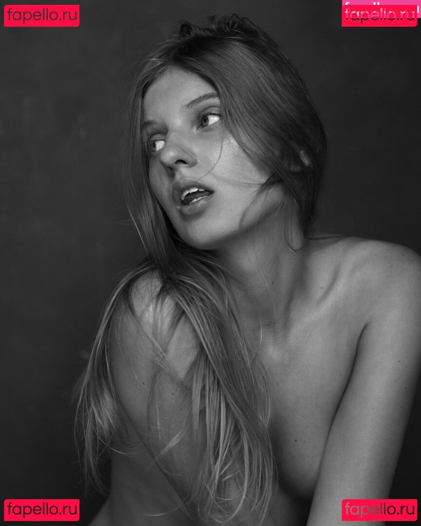 Evelina Nude Onlyfans Photo 49
