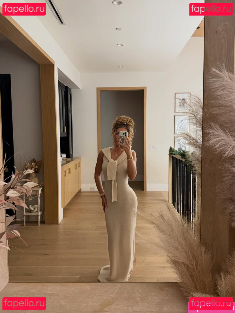 Jena Frumes Nude Onlyfans Photo 9