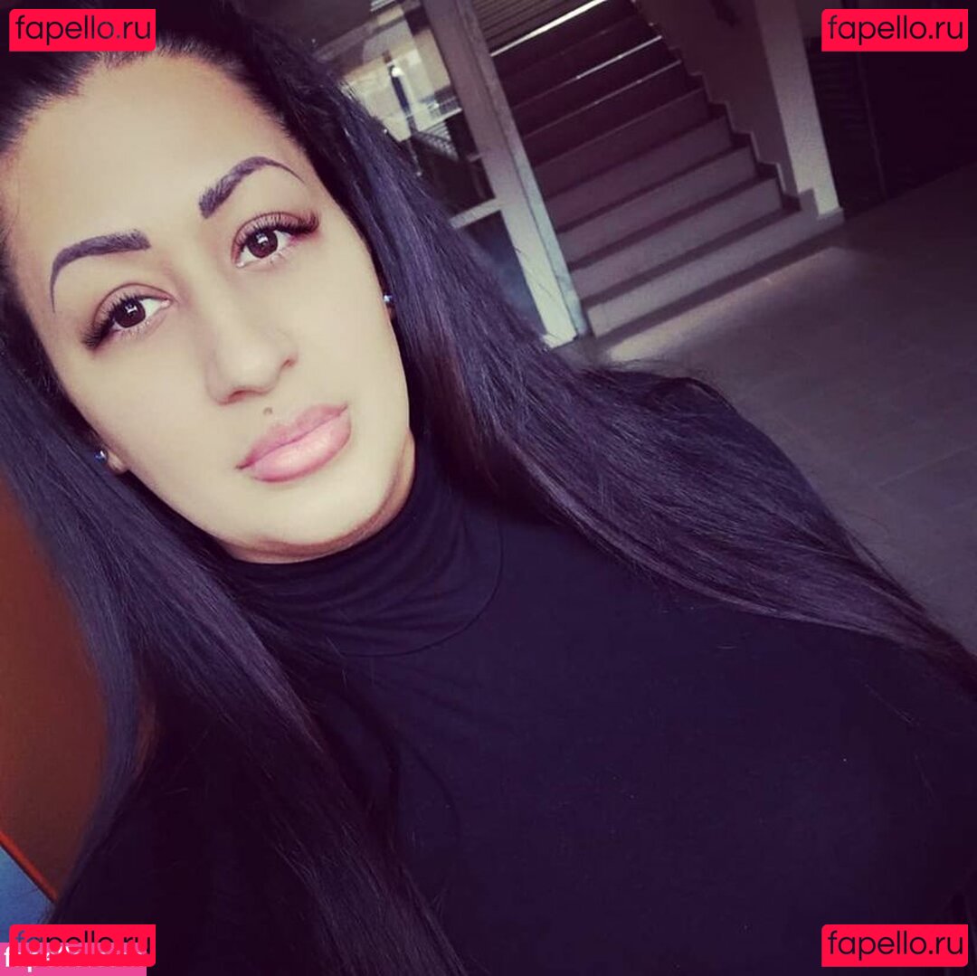 Csimbora Barbara Nude Onlyfans Photo 14