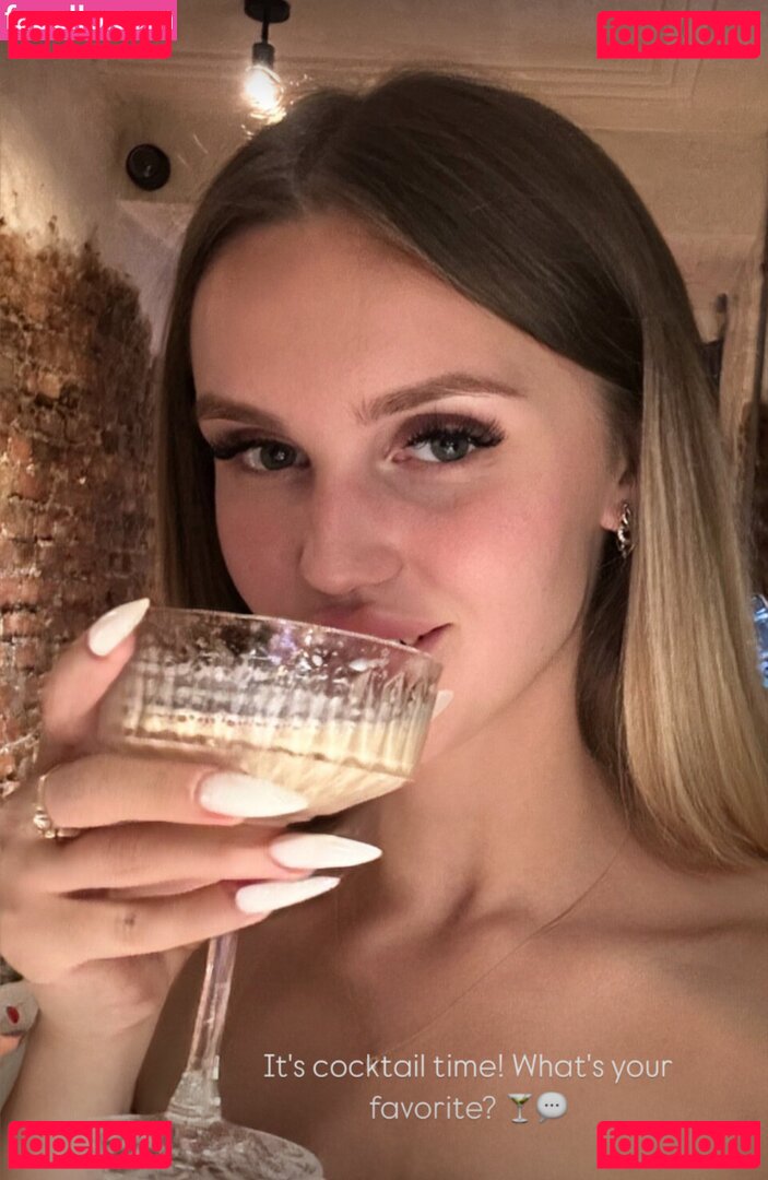 faina_mira Nude Onlyfans Photo 40