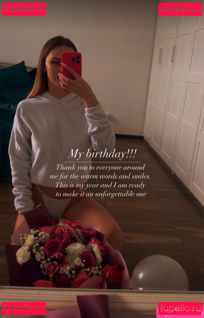 faina_mira Nude Onlyfans Photo 22