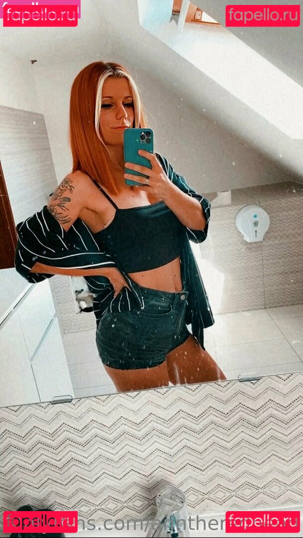 lea_raudona Nude Onlyfans Photo 45