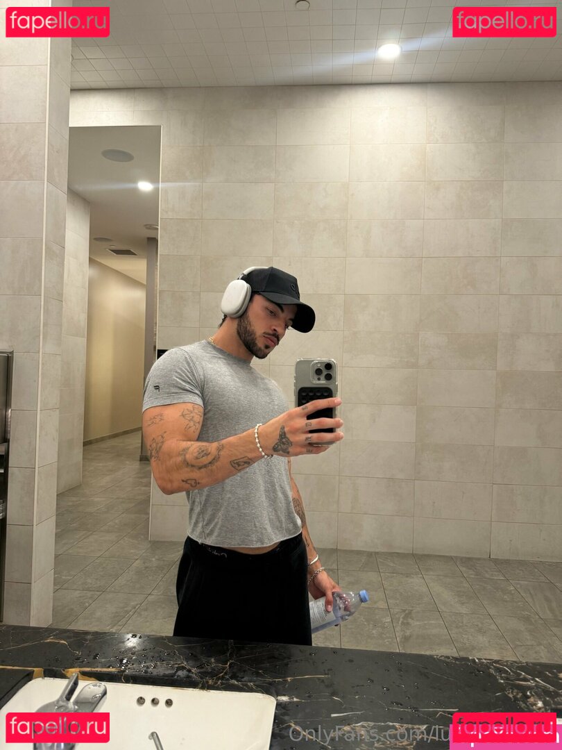 luiscapecchi Nude Onlyfans Photo 34