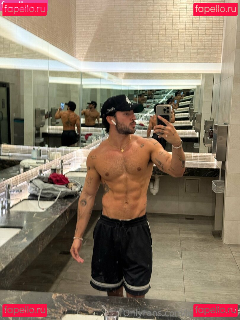 luiscapecchi Nude Onlyfans Photo 19