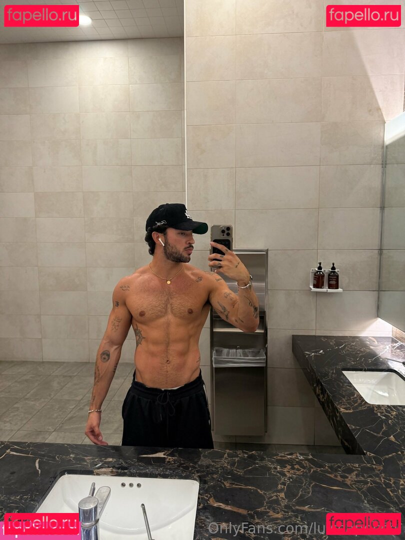 luiscapecchi Nude Onlyfans Photo 14