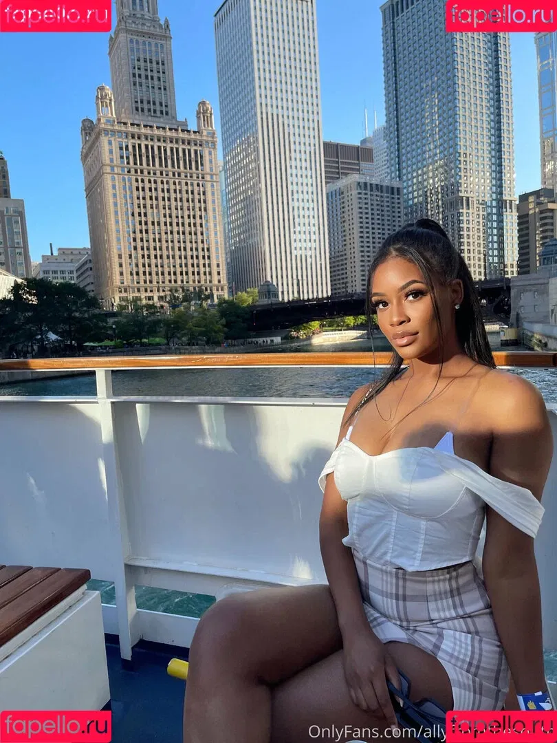 allyfromthesouth Onlyfans Photo Gallery 