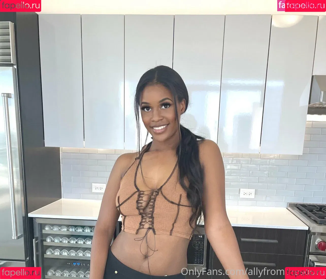 allyfromthesouth Onlyfans Photo Gallery 