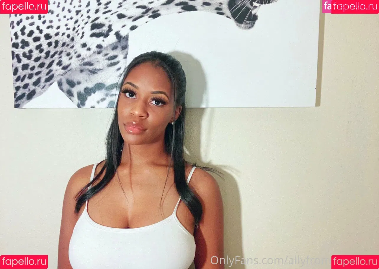 allyfromthesouth Onlyfans Photo Gallery 