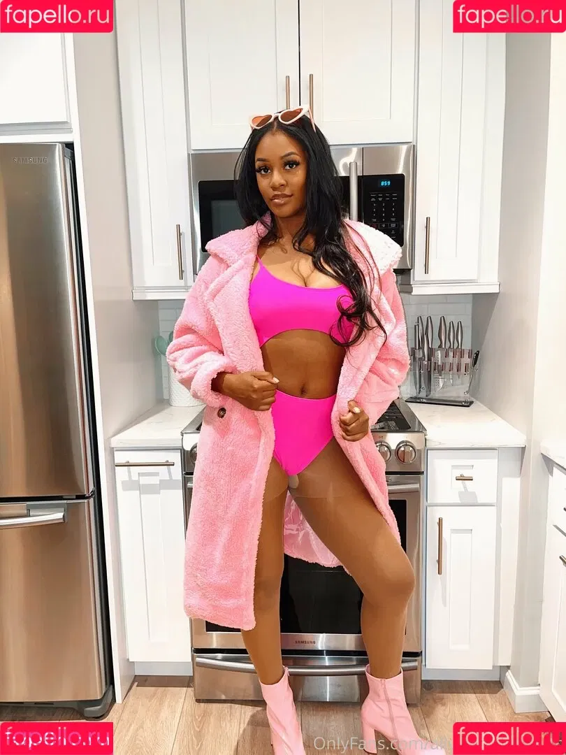 allyfromthesouth Onlyfans Photo Gallery 