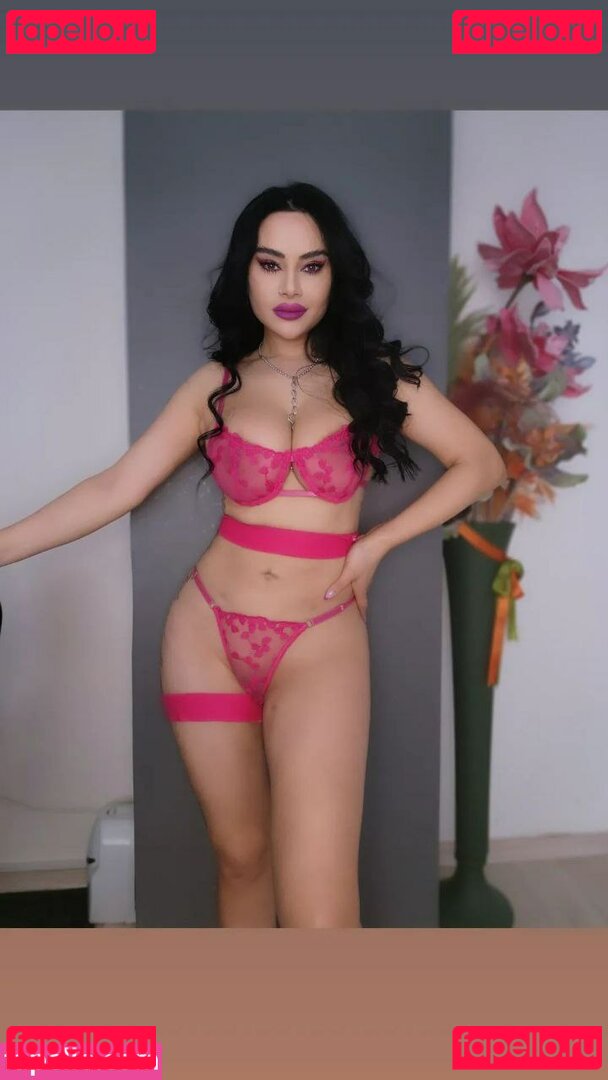 Naz Mila Nude Onlyfans Photo 16