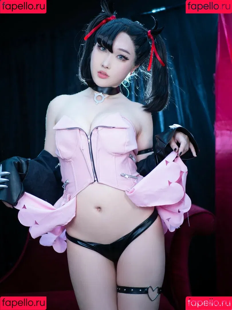 Rinnie Riot Onlyfans Photo Gallery 