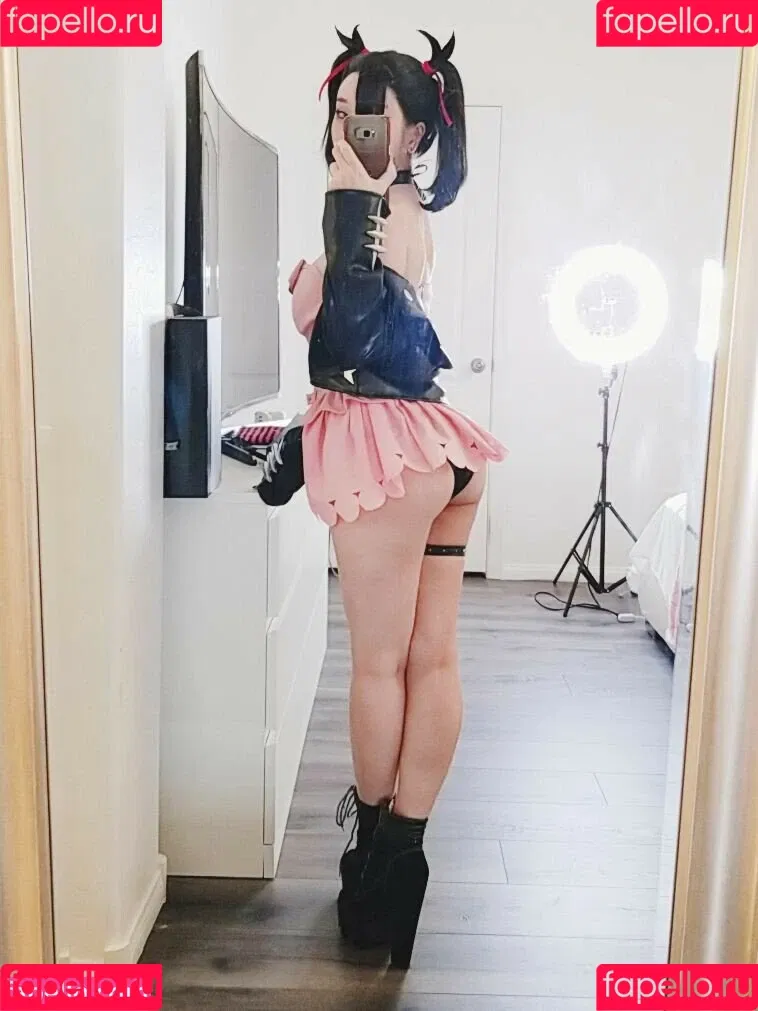 Rinnie Riot Onlyfans Photo Gallery 