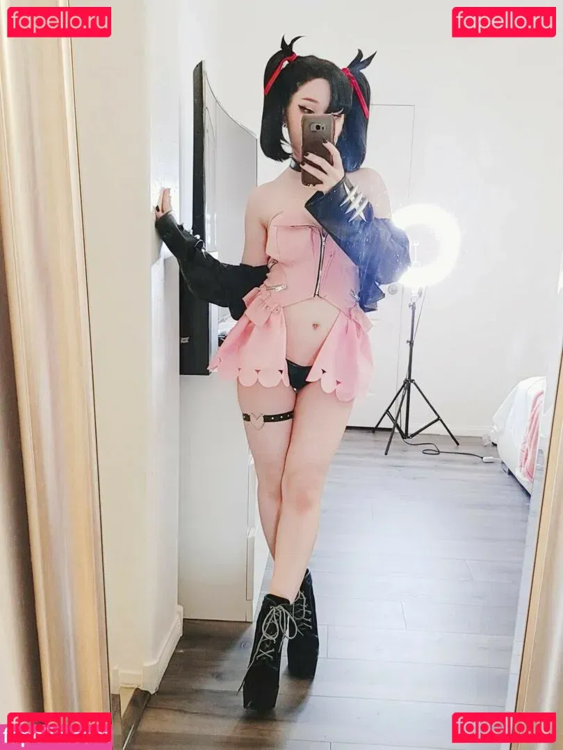 Rinnie Riot Onlyfans Photo Gallery 